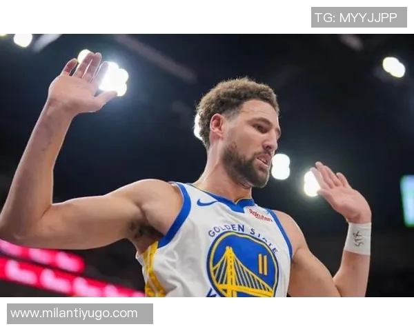 克莱末节神勇表现8中6砍下17分助球队逆转全场贡献23分正负值高达15