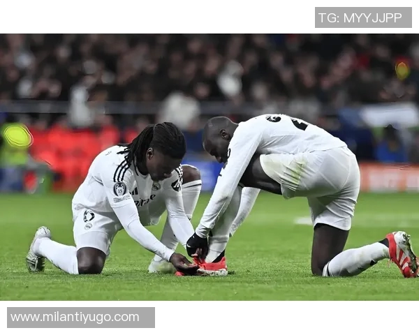 佩佩回忆穆帅执教皇马时期阿隆索积极交流战术见解